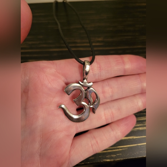Silver Ohm Symbol on Cord Necklace - Picture 3 of 4